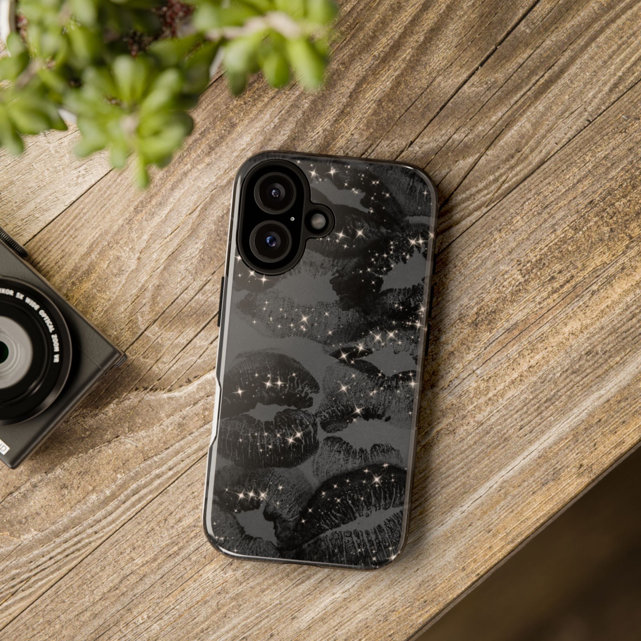 Black Glitter Kiss Phone Case — Sparkling Lip Print Protective Cover