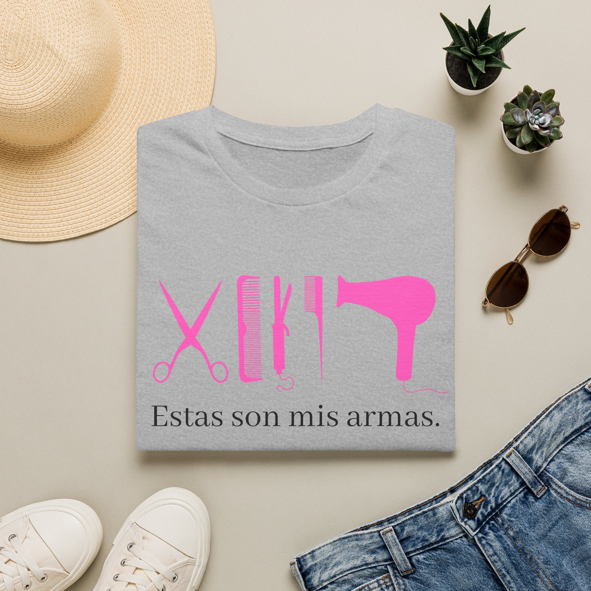 Hair Stylist Tools T-Shirt — "Estas son mis armas" Pink Salon Graphic