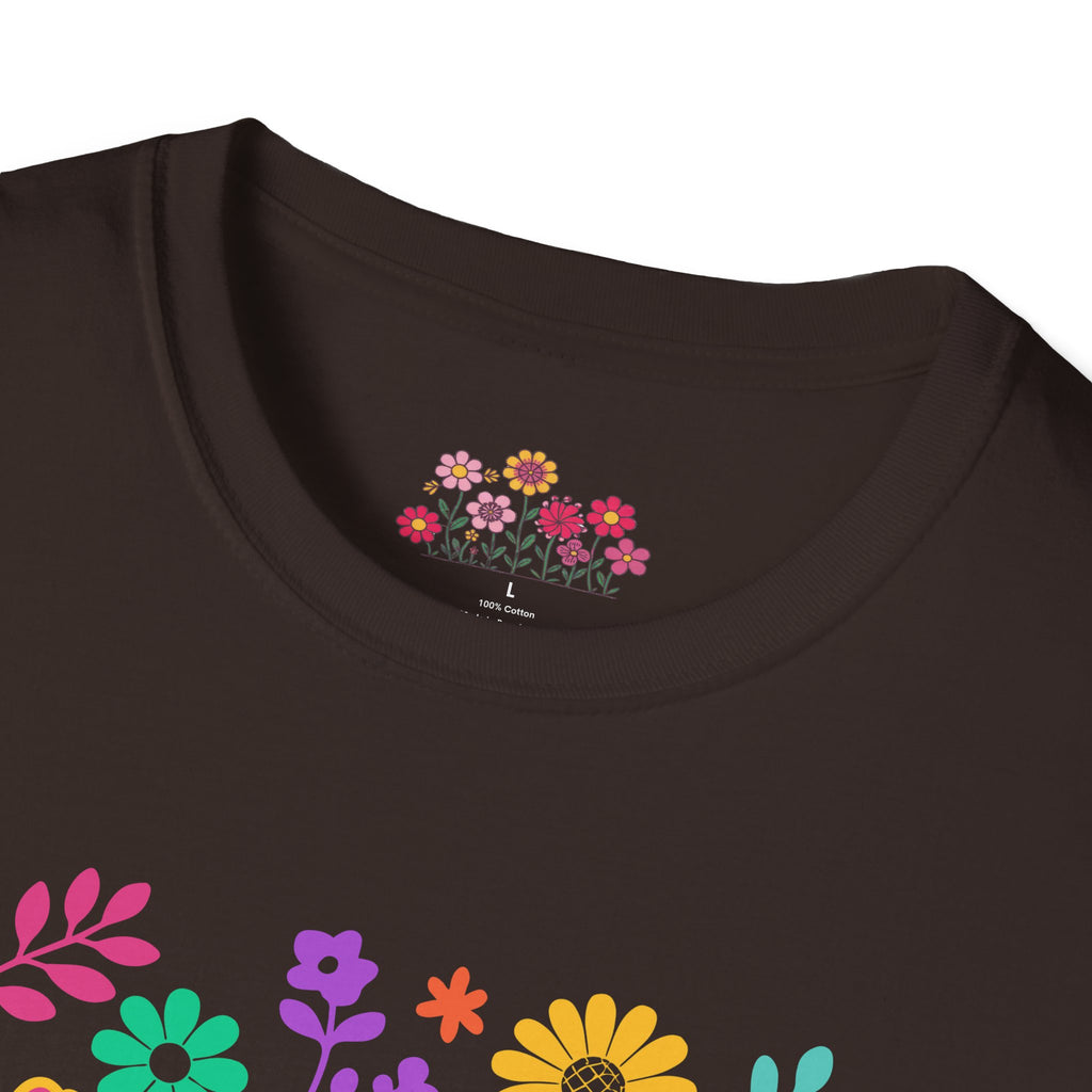 La Mejor Mamá del Mundo T-Shirt — Colorful Floral Mother’s Day Tee