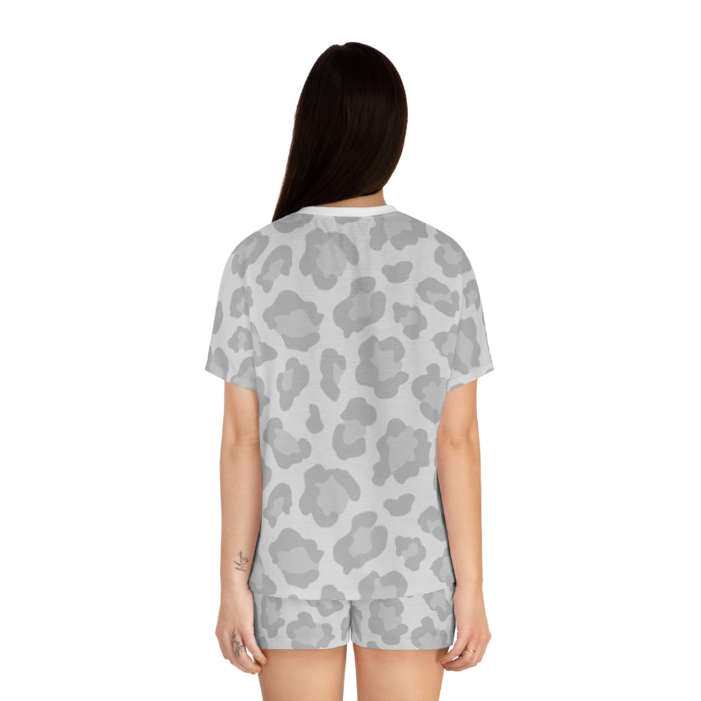 Gray Leopard Print Women's Short Pajama Set — Cozy Sleep Tee & Shorts