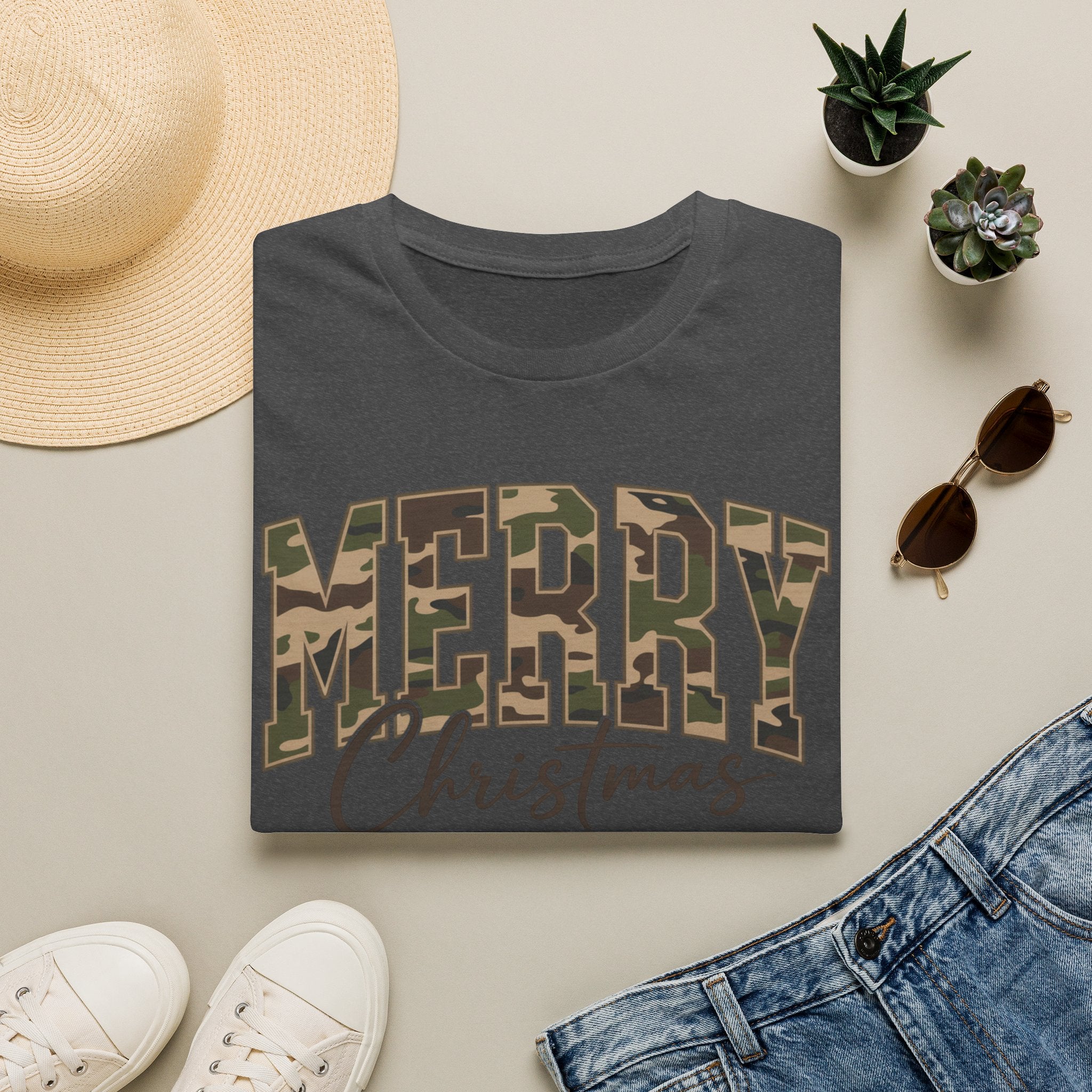 Camo "Merry Christmas" T‑Shirt — Holiday Casual Tee for Outdoorsy Families