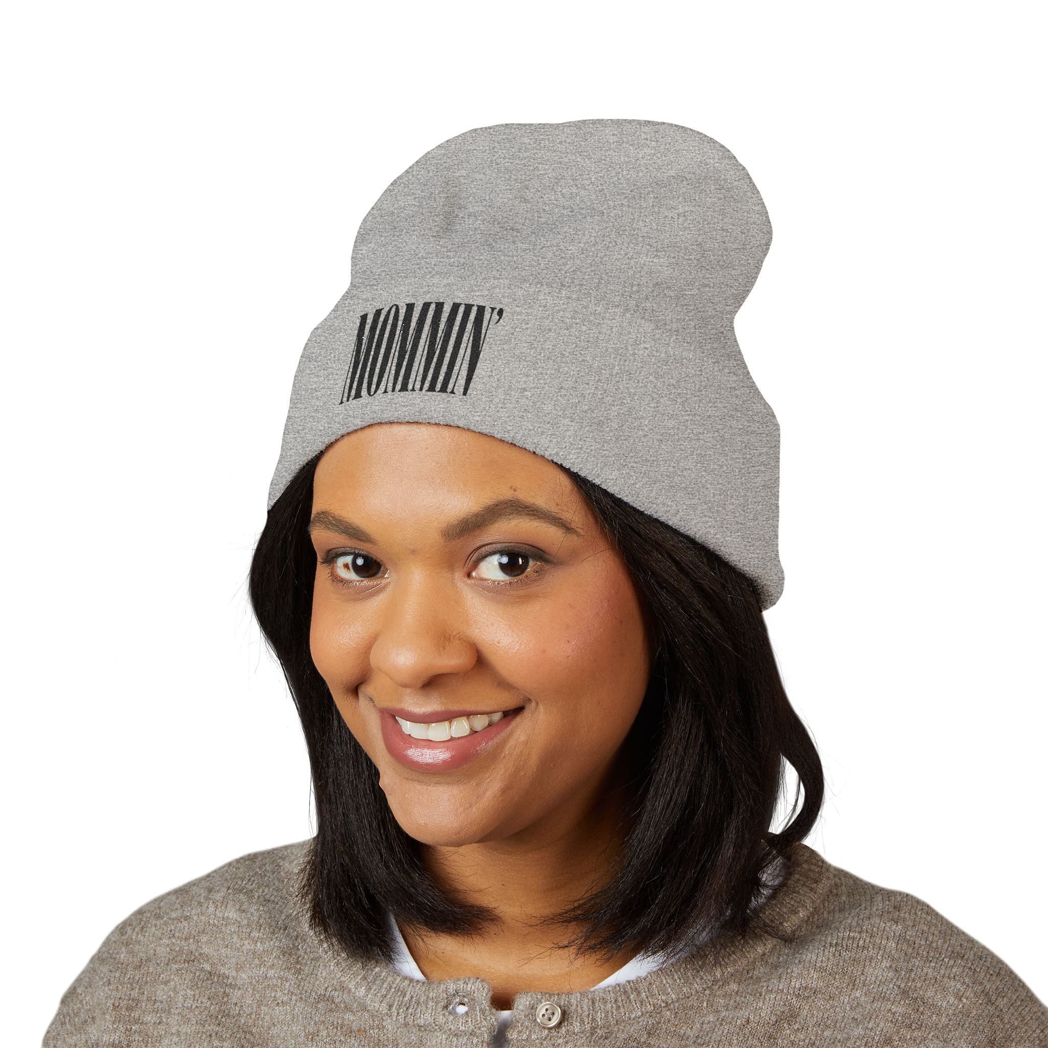 Embroidered "Mommin'" Cuffed Beanie — Cozy Knit Mom Hat