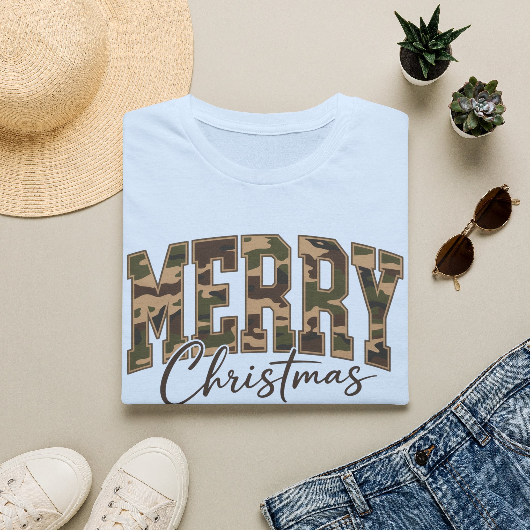 Camo "Merry Christmas" T‑Shirt — Holiday Casual Tee for Outdoorsy Families