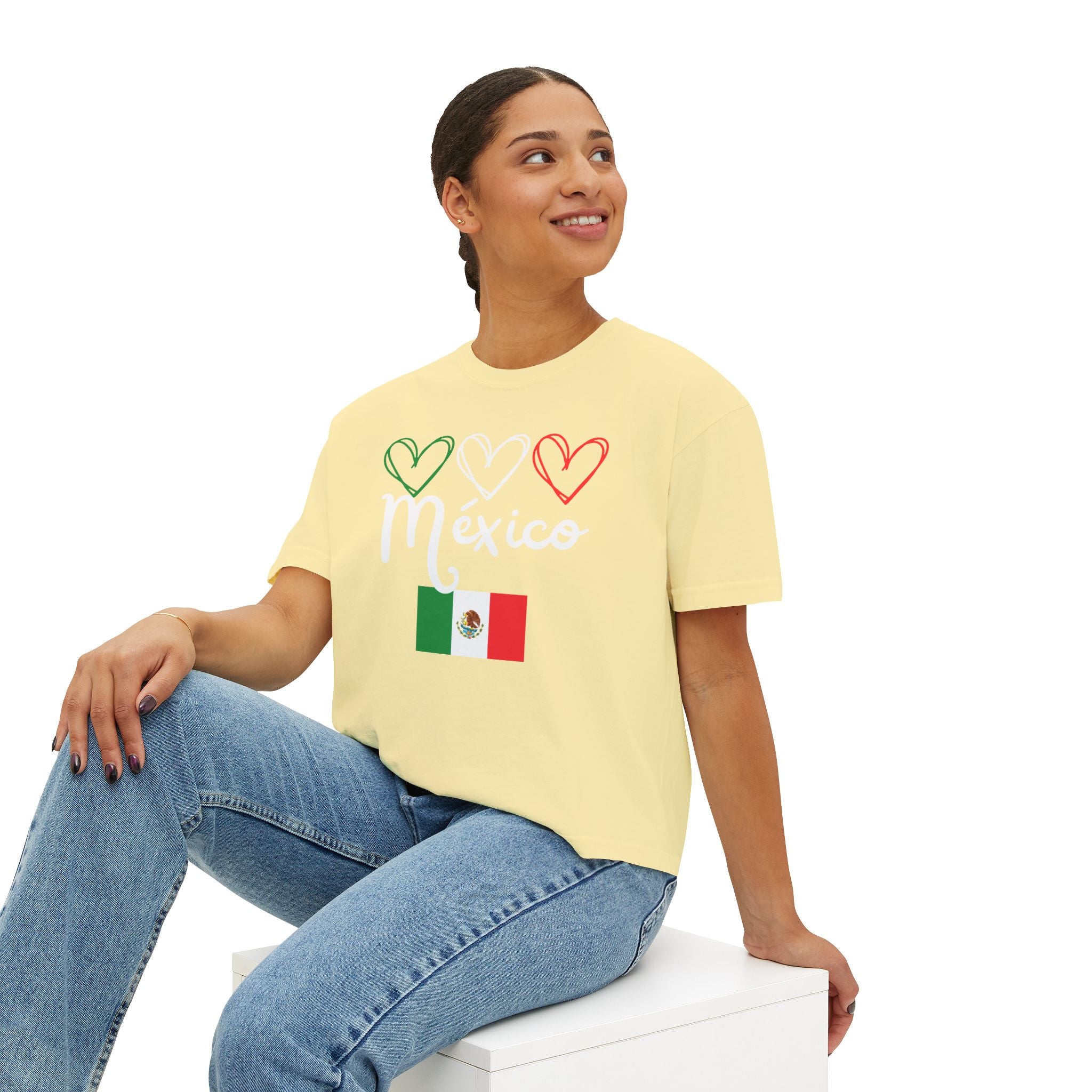 Mexico Flag Boxy Tee — Hearts & 'México' Women's Crop T-Shirt