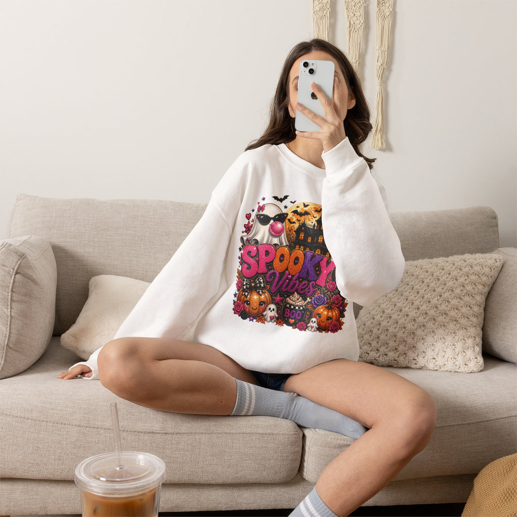 Sweatshirt — "Spooky Vibes" Halloween Graphic Crewneck