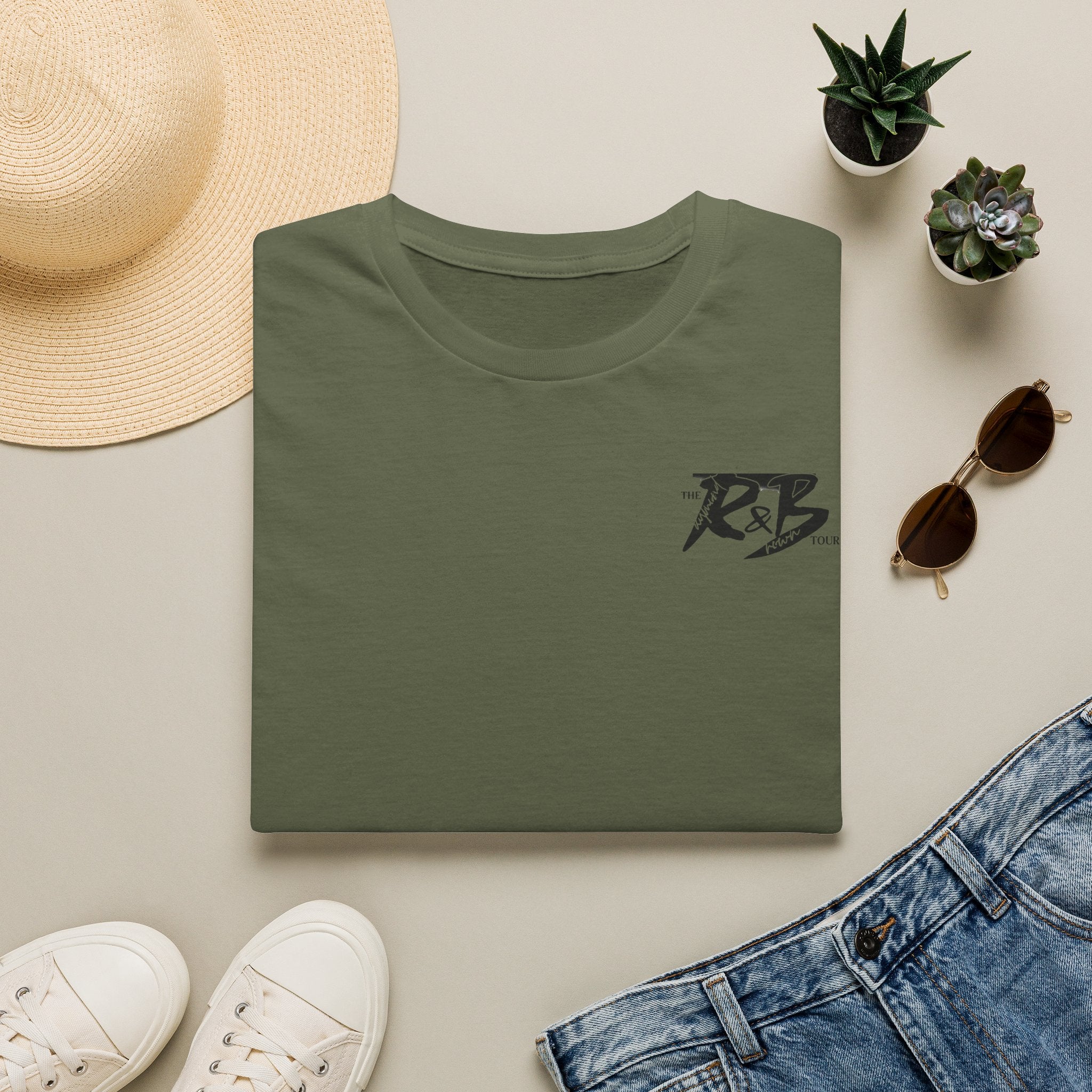 R&B Minimalist Logo T-Shirt — Retro Script Chest Print