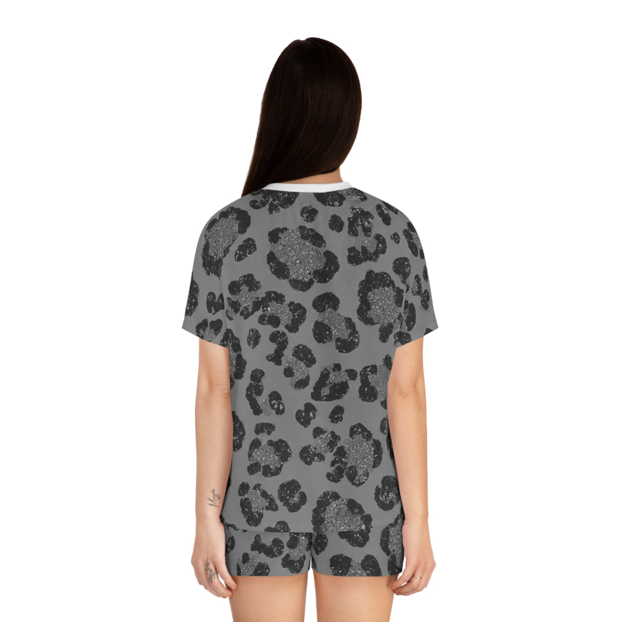 Leopard Print Women's Short Pajama Set — Cozy Gray Animal Print Sleepwear