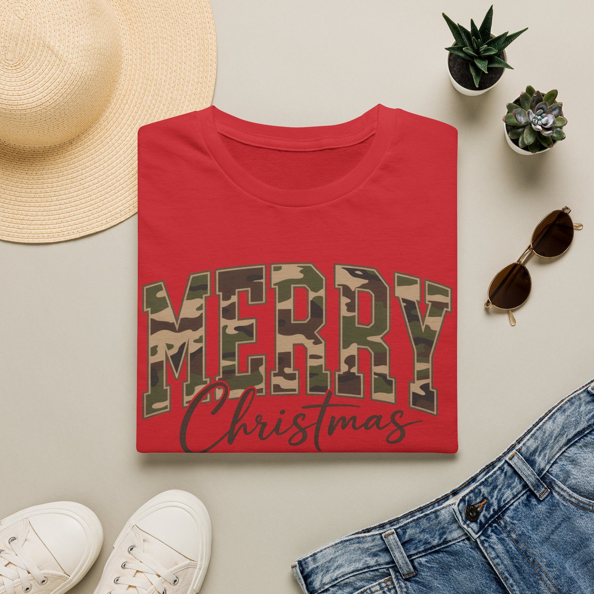 Camo "Merry Christmas" T‑Shirt — Holiday Casual Tee for Outdoorsy Families