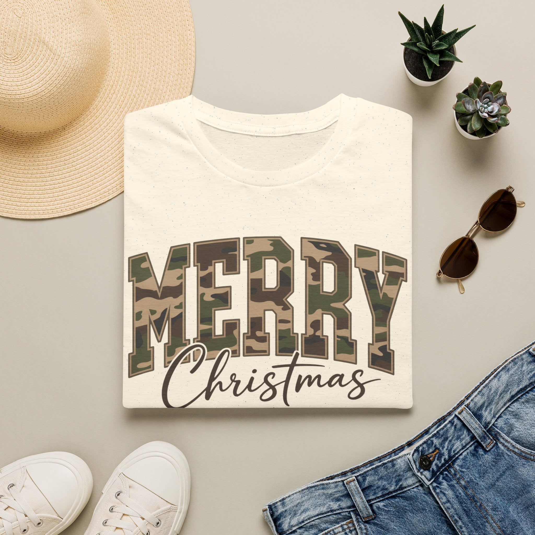 Camo "Merry Christmas" T‑Shirt — Holiday Casual Tee for Outdoorsy Families
