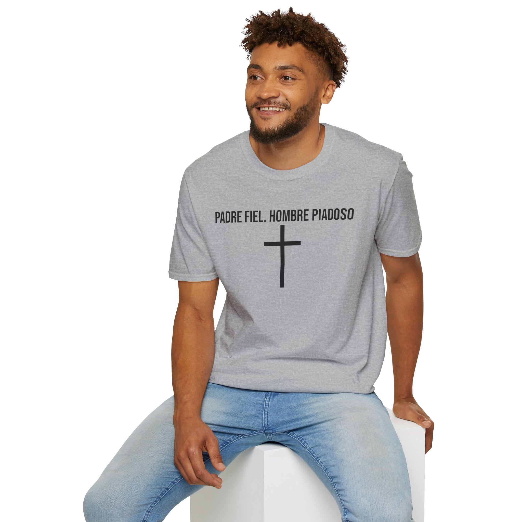 Padre Fiel, Hombre Piadoso T-Shirt — Spanish Christian Cross Tee