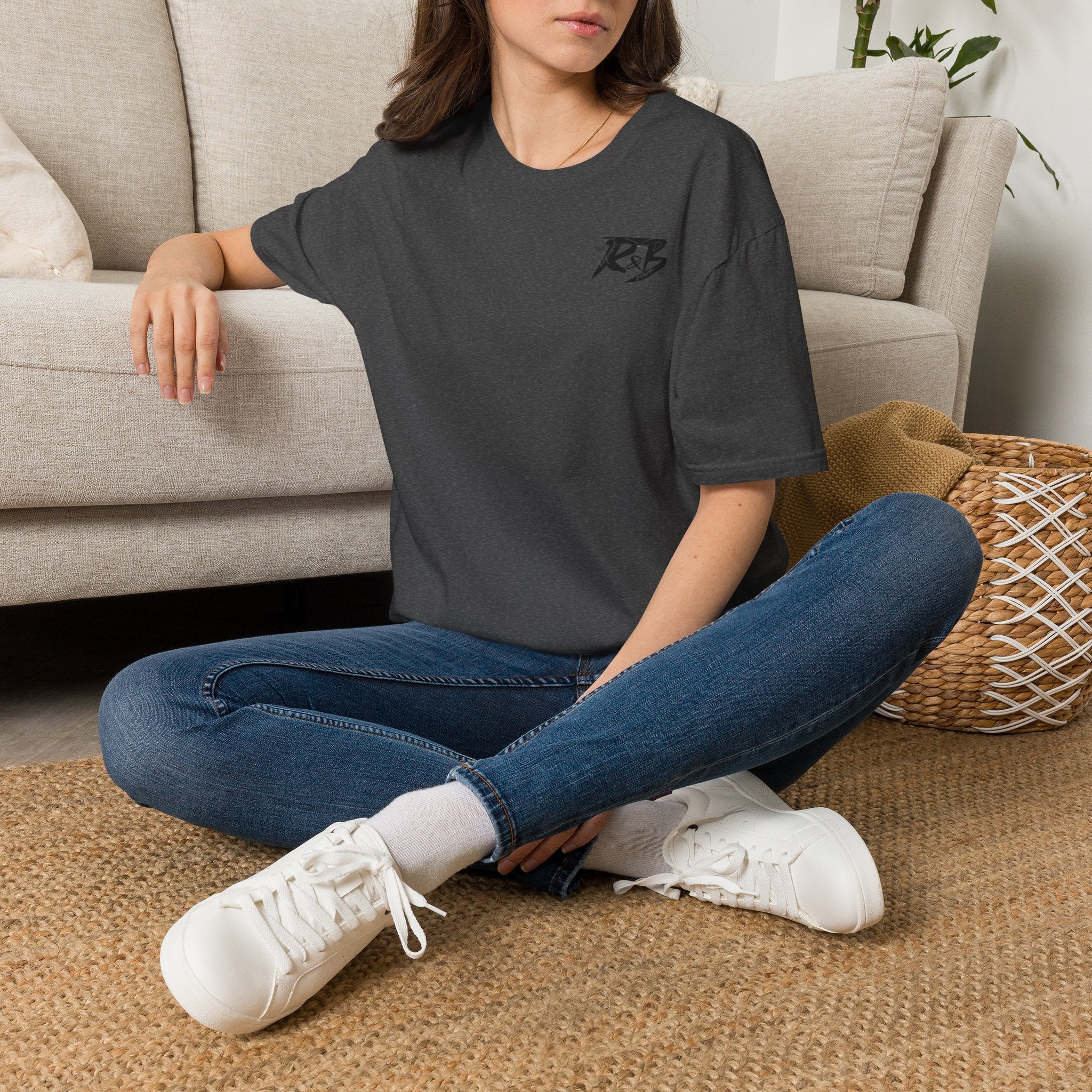 R&B Minimalist Logo T-Shirt — Retro Script Chest Print