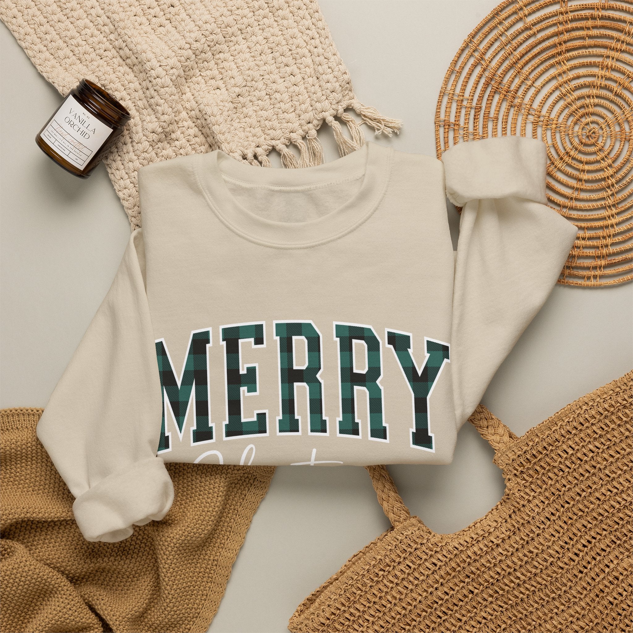 Merry Christmas Crewneck Sweatshirt – Plaid Holiday Graphic Crew