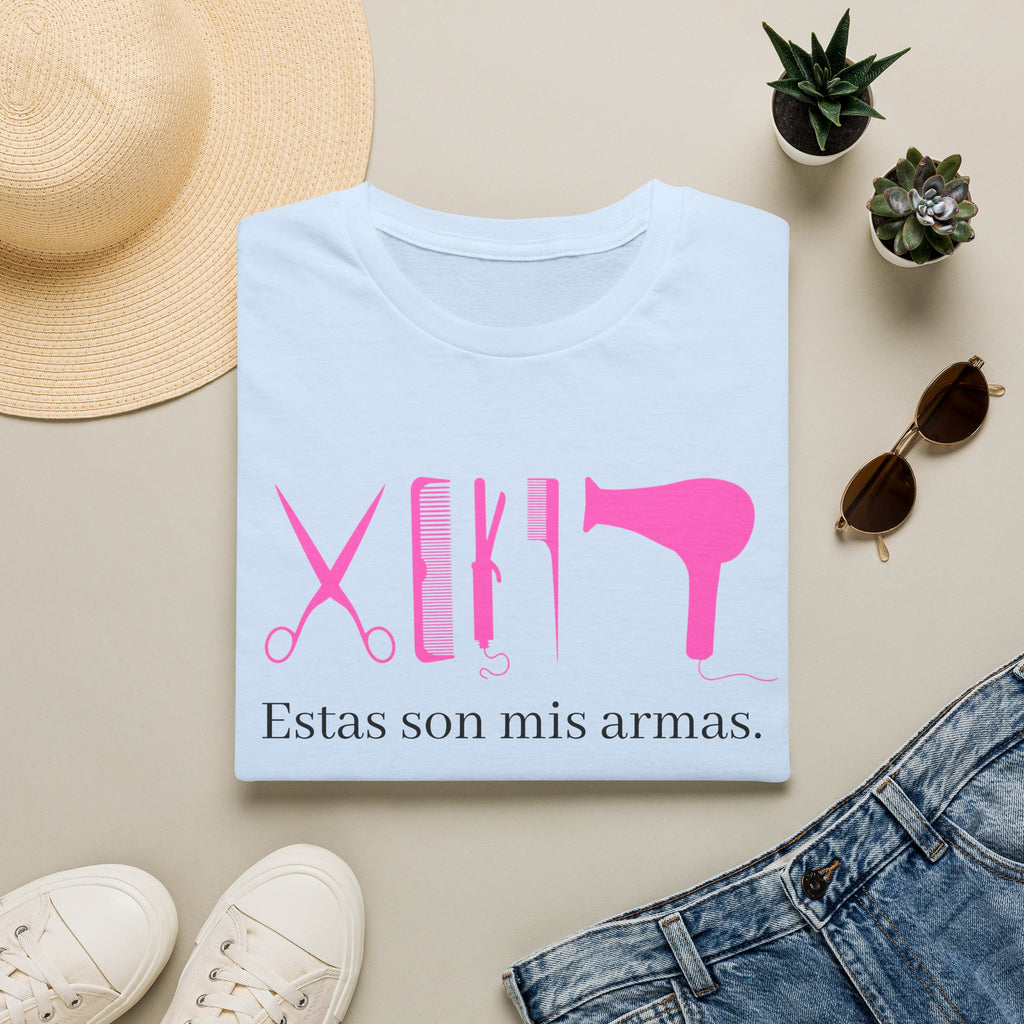 Hair Stylist Tools T-Shirt — "Estas son mis armas" Pink Salon Graphic