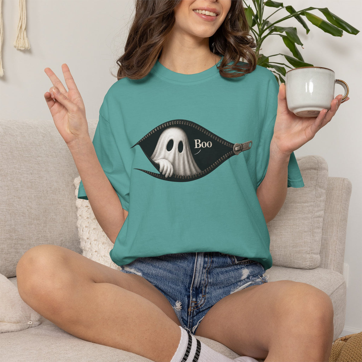 Ghost Peek T-Shirt — "Boo" Zipper Graphic Halloween Tee