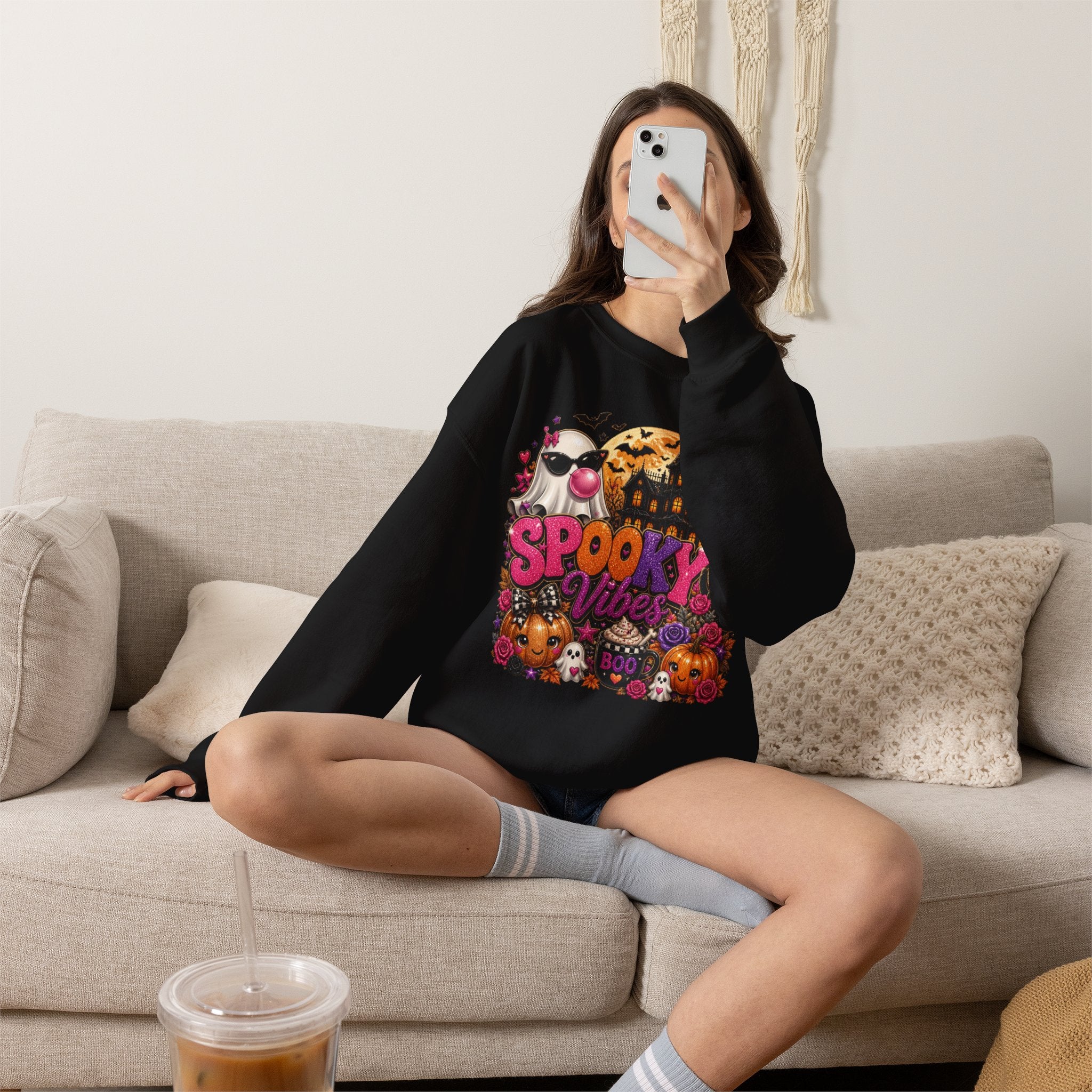 Sweatshirt — "Spooky Vibes" Halloween Graphic Crewneck