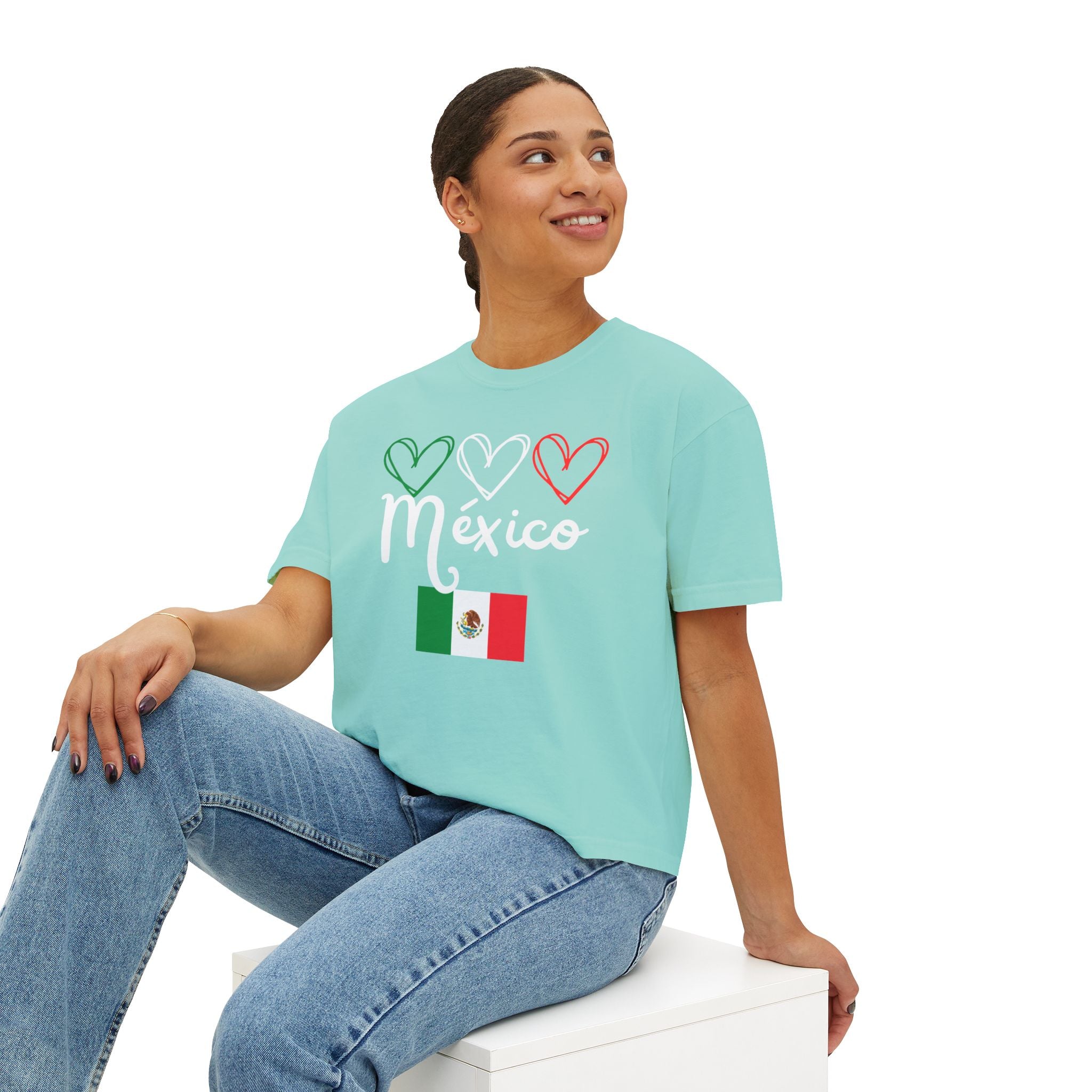 Mexico Flag Boxy Tee — Hearts & 'México' Women's Crop T-Shirt