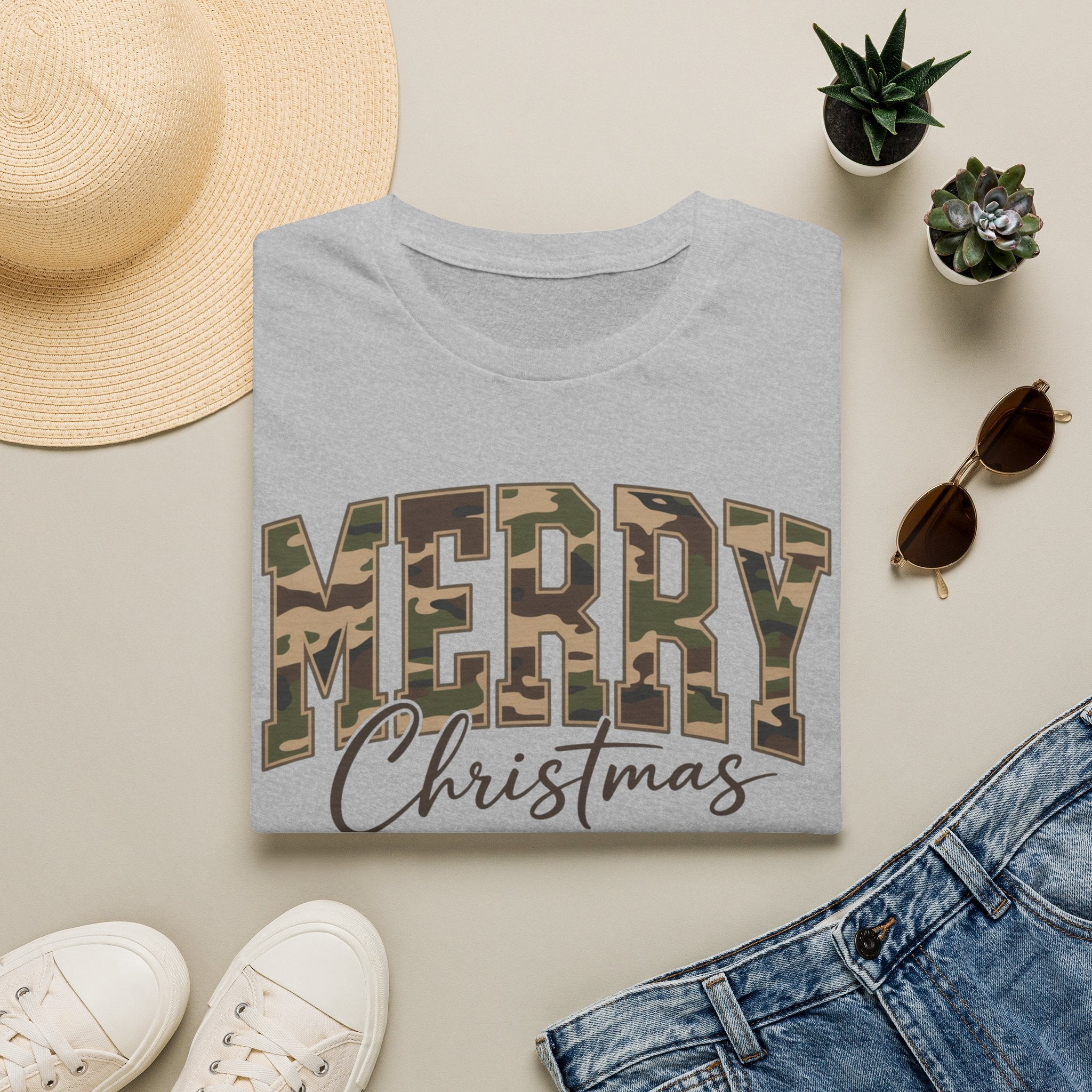 Camo "Merry Christmas" T‑Shirt — Holiday Casual Tee for Outdoorsy Families