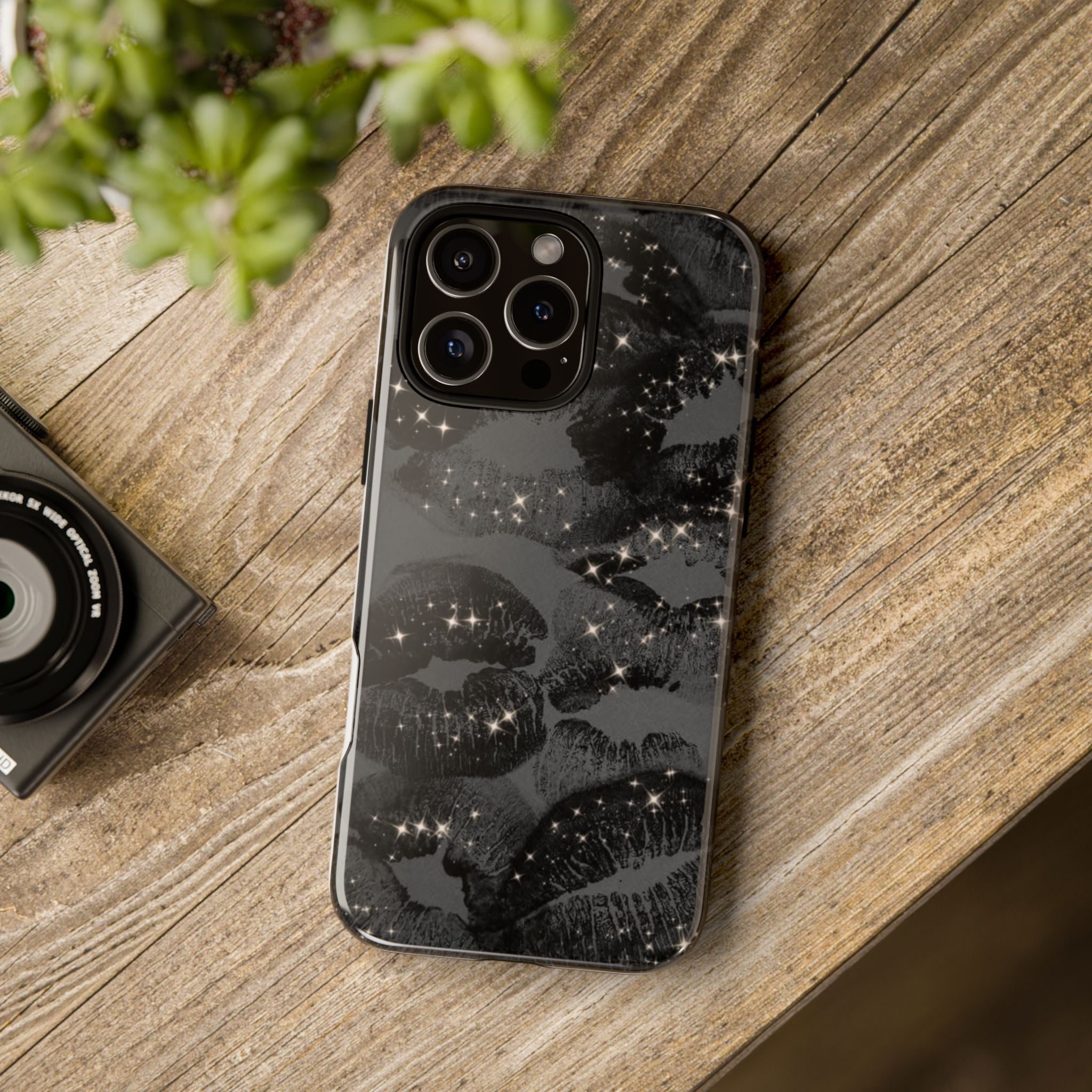 Black Glitter Kiss Phone Case — Sparkling Lip Print Protective Cover
