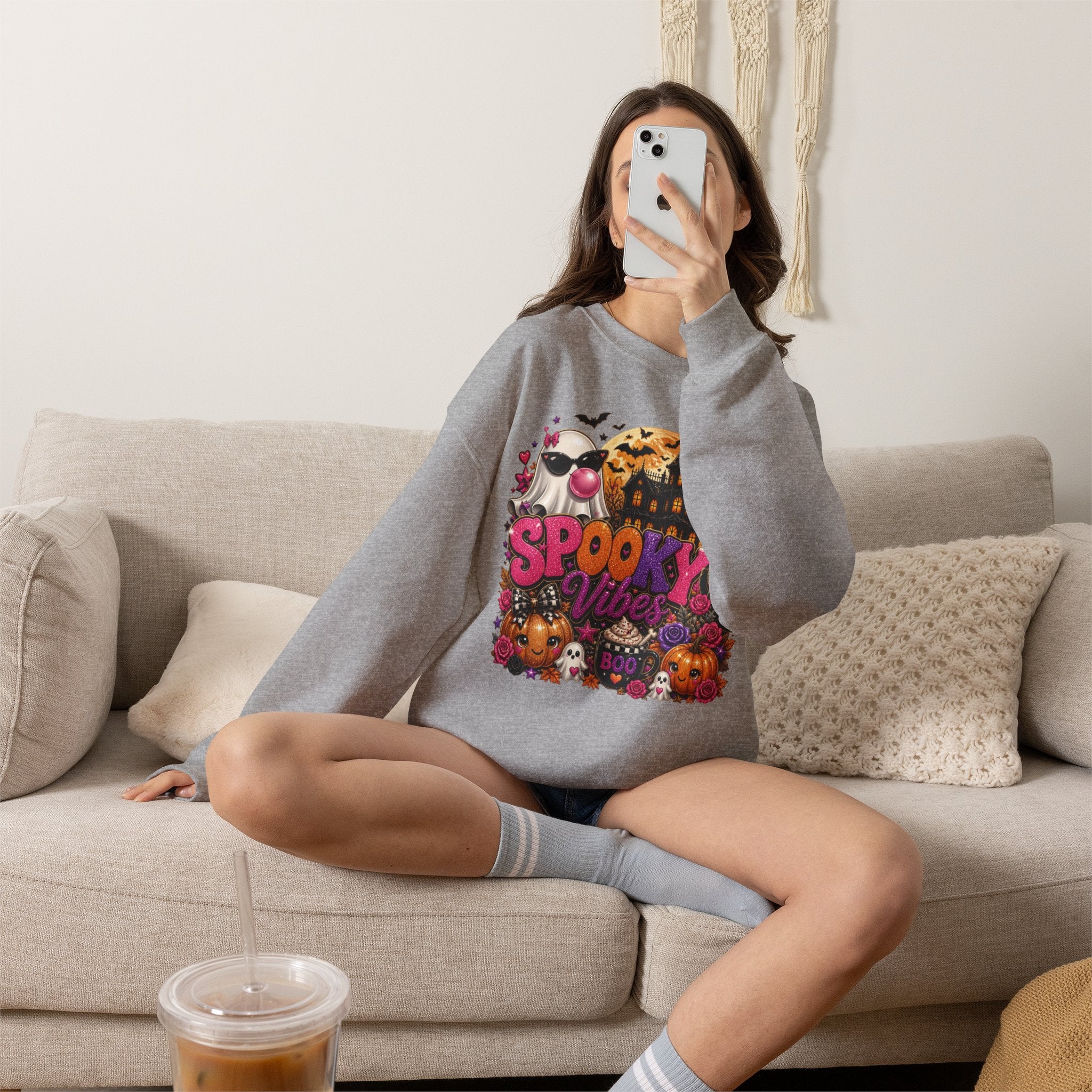 Sweatshirt — "Spooky Vibes" Halloween Graphic Crewneck